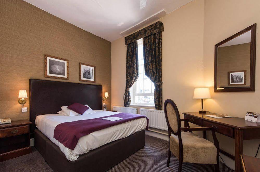 George Hotel By Greene King Inns Huntingdon Exterior foto